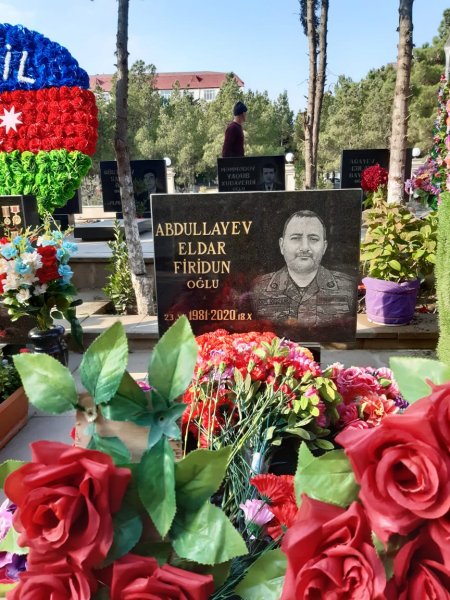 Deputat Hicran Hüseynova Sumqayıtda şəhid Eldar Abdullayevin xatirəsini yad etdi -FOTOLAR 
