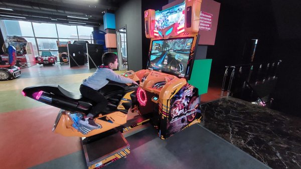 Sumqayıtda "Fun World" əyləncə mərkəzi fəaliyyətini bərpa etdi - 100-dən artıq attraksion var