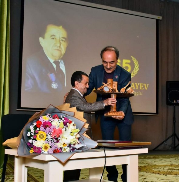 Sumqayıtda Aslan Fətullayevin 65 illik yubileyi qeyd olunub -FOTOLAR