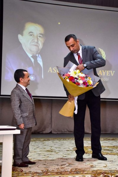 Sumqayıtda Aslan Fətullayevin 65 illik yubileyi qeyd olunub -FOTOLAR