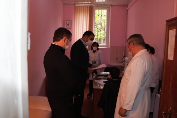 Sumqayıtda rəis idman bazalarını yoxladı -FOTOLAR