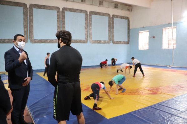 Sumqayıtda rəis idman bazalarını yoxladı -FOTOLAR