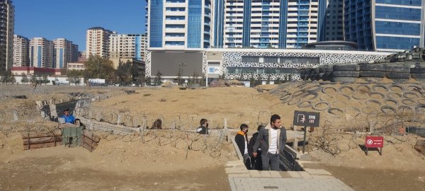Sumqayıt gəncləri Hərbi Qənimətlər Parkına ekskursiya edib - FOTOLAR Sumqayıt gəncləri Hərbi Qənimətlər Parkına ekskursiya edib - FOTOLAR
