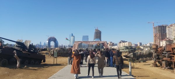 Sumqayıt gəncləri Hərbi Qənimətlər Parkına ekskursiya edib - FOTOLAR Sumqayıt gəncləri Hərbi Qənimətlər Parkına ekskursiya edib - FOTOLAR