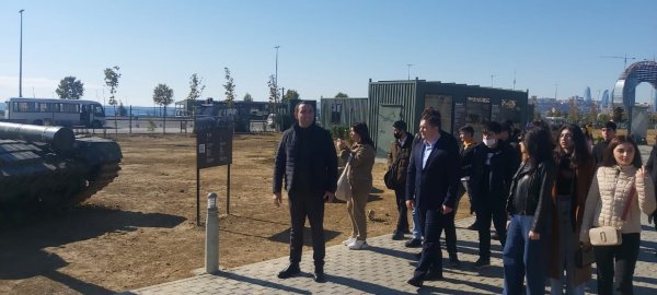 Sumqayıt gəncləri Hərbi Qənimətlər Parkına ekskursiya edib - FOTOLAR Sumqayıt gəncləri Hərbi Qənimətlər Parkına ekskursiya edib - FOTOLAR
