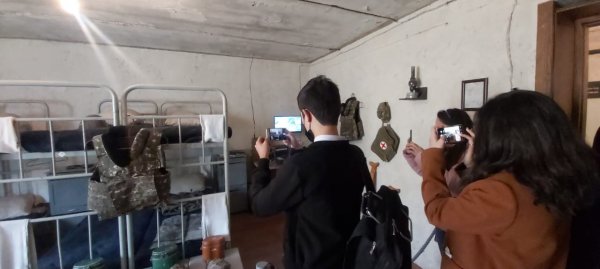 Sumqayıt gəncləri Hərbi Qənimətlər Parkına ekskursiya edib - FOTOLAR Sumqayıt gəncləri Hərbi Qənimətlər Parkına ekskursiya edib - FOTOLAR