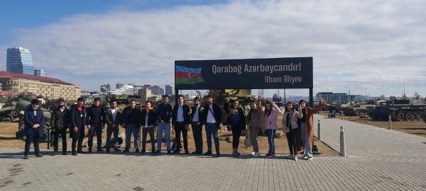 Sumqayıt gəncləri Hərbi Qənimətlər Parkına ekskursiya edib - FOTOLAR Sumqayıt gəncləri Hərbi Qənimətlər Parkına ekskursiya edib - FOTOLAR