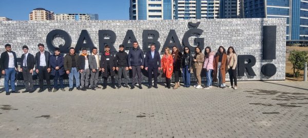 Sumqayıt gəncləri Hərbi Qənimətlər Parkına ekskursiya edib - FOTOLAR Sumqayıt gəncləri Hərbi Qənimətlər Parkına ekskursiya edib - FOTOLAR