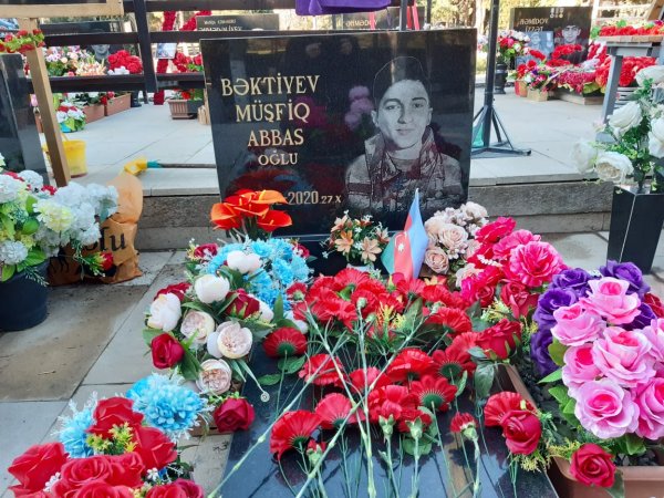 Şəhid Müşfiq Bəktiyevin xatirəsi yad edilib - FOTO