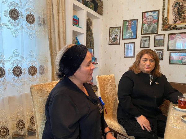 Hicran Hüseynova şəhid Nadir Rzayevin ailəsini ziyarət edib -FOTOLAR