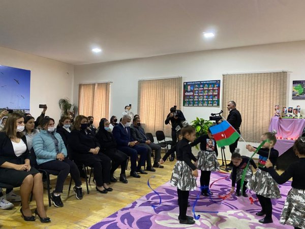Deputat Sumqayıtda “Zəfər Günü”nə həsr olunmuş tədbirdə iştirak edib - FOTOLAR Deputat Sumqayıtda “Zəfər Günü”nə həsr olunmuş tədbirdə iştirak edib - FOTOLAR
