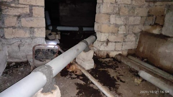 Sumqayıtda yaşayış binalarının zirzəmilərində təmir işləri aparılır -FOTOLAR