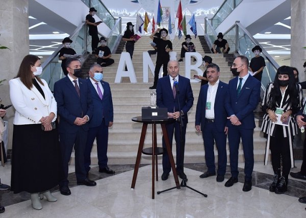 Sumqayıtda Zəfər bayramına həsr edilən “I Sumqayıt Kitab Sərgisi” keçirilib- FOTO