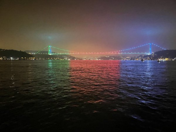 Selçuk Bayraktar Zəfər Günü ilə bağlı paylaşım etdi