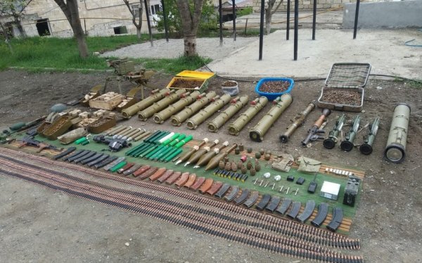 Son bir ildə Şuşada bu qədər silah-sursat tapılıb - Foto