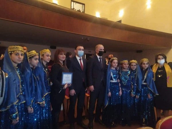 Sumqayıtlı rəqqaslar "Xarı bülbül" festivalında uğurla çıxış ediblər -FOTOLAR