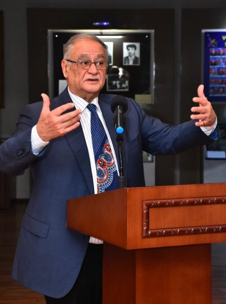 Sumqayıtın Tarixi Muzeyində professor Fuad Məmmədovla görüş keçirilib - FOTOLAR