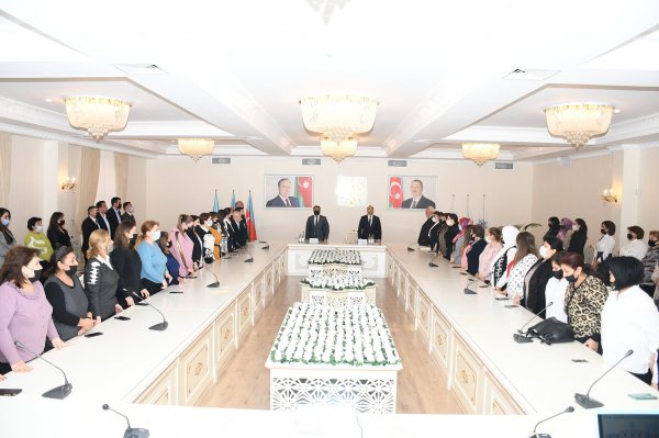 Sumqayıtda "44 Günlük Zəfərin ideoloqu" adlı tədbir keçirilib - FOTOLAR Sumqayıtda "44 Günlük Zəfərin ideoloqu" adlı tədbir keçirilib - FOTOLAR