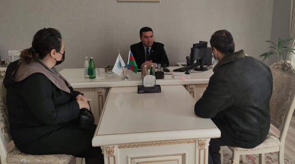 Sumqayıtda deputat seçicilərinin problemini dinlədi -FOTOLAR