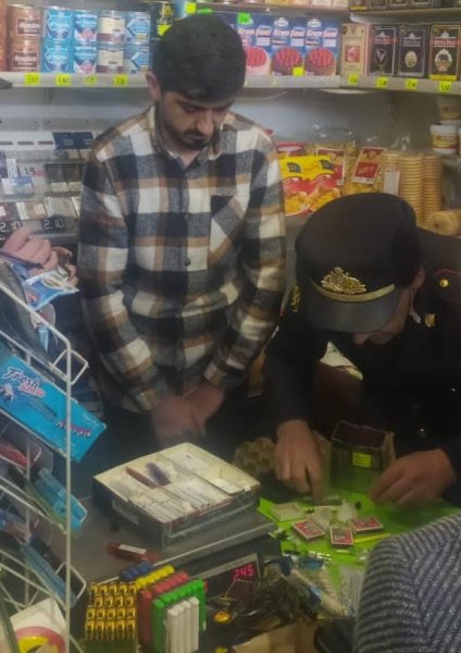 Marketdə “patı” satarkən saxlanıldı