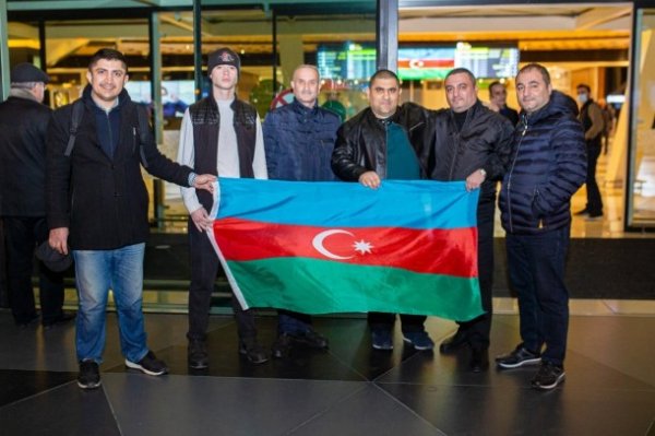 Daha 5 qazimiz sağalaraq Vətənə geri döndü - FOTOLAR