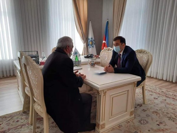 Deputat Sumqayıtda seçicilərinin problemlərini dinləyib -FOTOLAR
