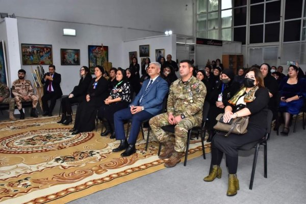 Sumqayıt Dövlət Rəsm Qalereyasında “Bir şəhidin həyat səhifəsi” adlı xatirə gecəsi keçirilib -FOTO
