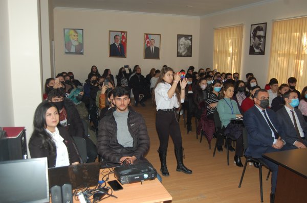 Sumqayıt Dövlət Texniki Kollecində “Nizami Gəncəvi lirikası” adlı tədbir keçirilib -FOTOLAR