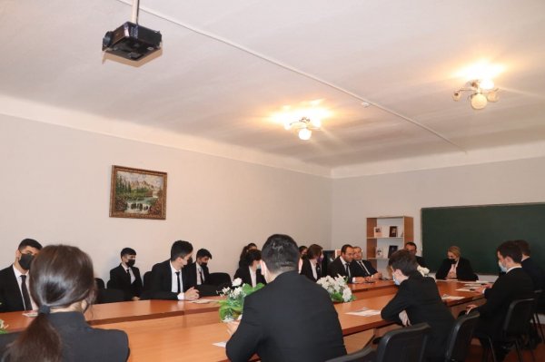 Sumqayıtda “Gəncləri Dini radikalizm –ekstremizm və narkomaniyanın zərərli təsirlərindən qoruyaq“ adlı görüş keçirilib -FOTOLAR