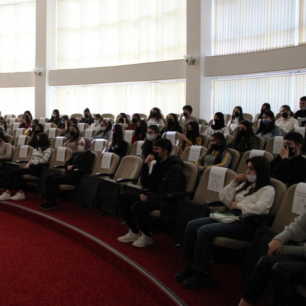Sumqayıtda  “Dövlət qulluqçusu ol!” mövzusunda görüş keçirilib - FOTOLAR