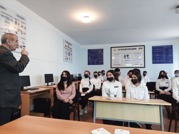 Sumqayıt Dövlət Peşə Təhsil Mərkəzində maarifləndirici tədbir keçirilib - FOTOLAR