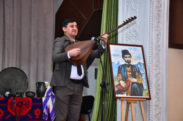 Sumqayıtda N.Nərimanov adına Mədəniyyət Mərkəzində Aşıq Ələsgərin yubileyi münasibəti ilə tədbir keçirilib - FOTOLAR