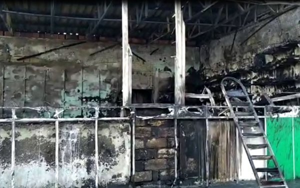 Sumqayıtda mağazası yanan sahibkar sığorta ödənişini ala bilmədiyinə görə intihara cəhd etdi Sumqayıtda mağazası yanan sahibkar sığorta ödənişini ala bilmədiyinə görə intihara cəhd etdi