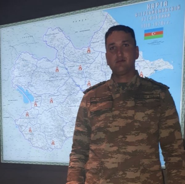 “Ağlamasın salxım söyüd...” - Sumqayıtlı şəhidin HƏYAT HEKAYƏSİ “Ağlamasın salxım söyüd...” - Sumqayıtlı şəhidin HƏYAT HEKAYƏSİ