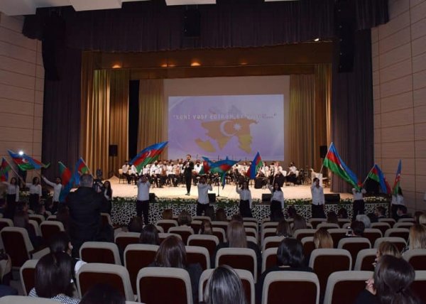 Sumqayıtda “Səni vəsf edirəm, ey vətən…” - FOTOLAR
