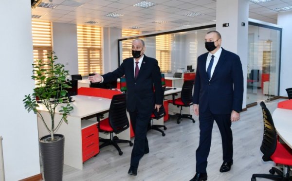 Prezident AZƏRTAC-ın yeni binasında - FOTOLAR