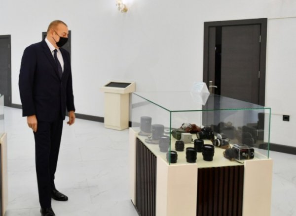 Prezident AZƏRTAC-ın yeni binasında - FOTOLAR