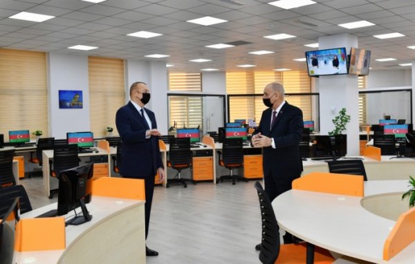 Prezident AZƏRTAC-ın yeni binasında - FOTOLAR