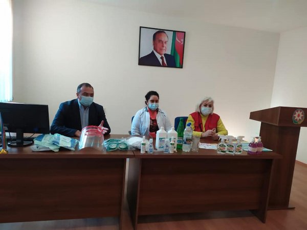 “Qızıl Aypara”  Sumqayıt Uşaq xəstəxanasına yardım edib -FOTOLAR