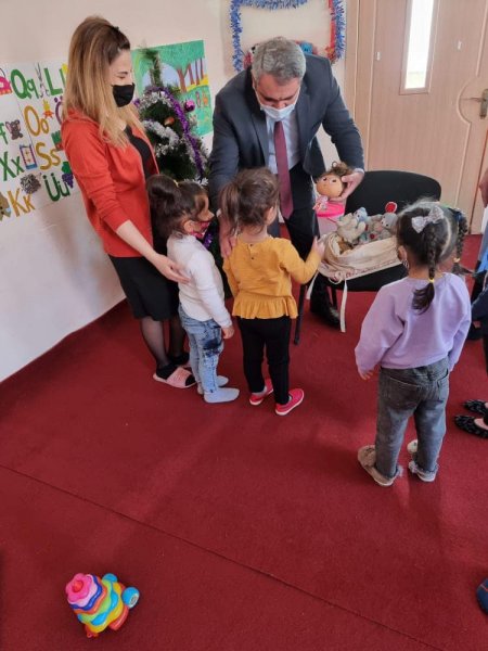 Sumqayıtda “Oyuncağını bağışla” adlı sosial aksiya çərçivəsində uşaqlara oyuncaqlar paylanılıb - FOTOLAR