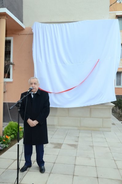 Sumqayıtda şəhid Balakişi Hüseynovun  xatirə barelyefinin açılışı olub - FOTOLAR