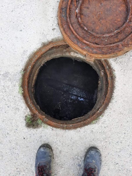 Sumqayıtda kanalizasiya quyularının çirkab tullantılarından təmizlənməsi prosesi davam edir -FOTOLAR