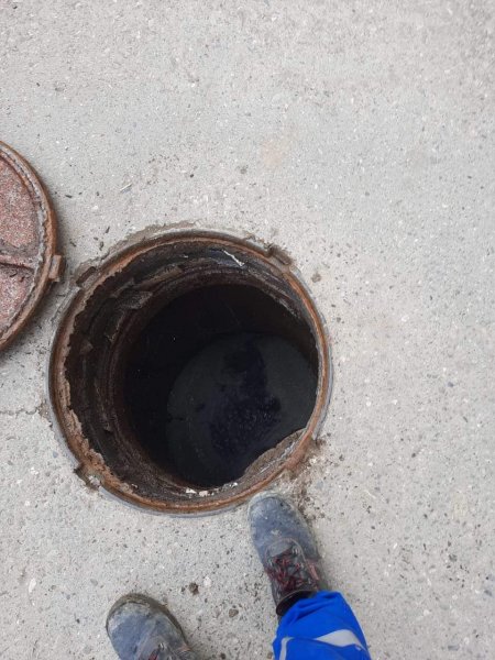 Sumqayıtda kanalizasiya quyularının çirkab tullantılarından təmizlənməsi prosesi davam edir -FOTOLAR