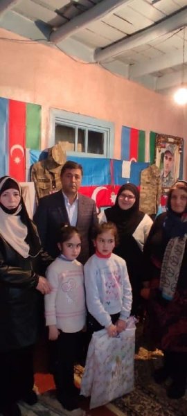 Xızı rayon nümayəndəliynin əməkdaşları bayram günlərində şəhid ailələrini ziyarət ediblər - FOTOLAR