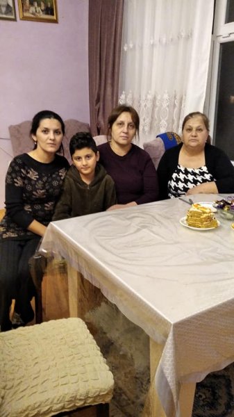 Xızı rayon nümayəndəliynin əməkdaşları bayram günlərində şəhid ailələrini ziyarət ediblər - FOTOLAR