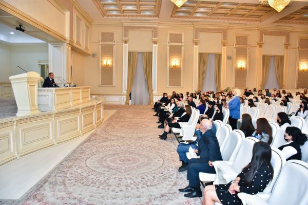 Sumqayıtda rəis müşavirə keçirdi, tapşırıqlar verdi - FOTOLAR