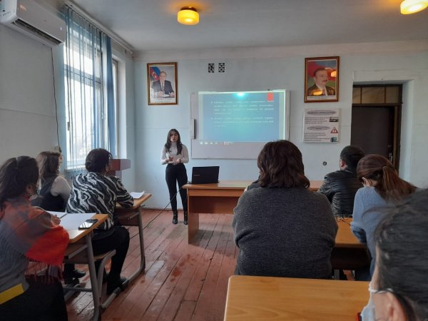Xidmət Sahələri üzrə Sumqayıt Dövlət Peşə Təhsil Mərkəzində psixoloji mövzuda seminar keçirilib - FOTOLAR