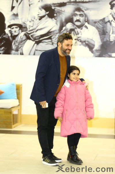 "Zəhər Tuluğu"nun  Sumqayıtdakı imza günündən FOTOLAR