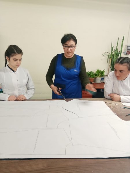 Sumqayıtda bu təhsil mərkəzinin "Dərzi"ləri istehsalat təlimində - FOTOLAR