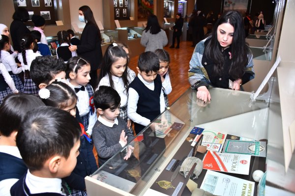 Sumqayıtın Tarixi Muzeyində anım tədbiri keçirilib - FOTOLAR